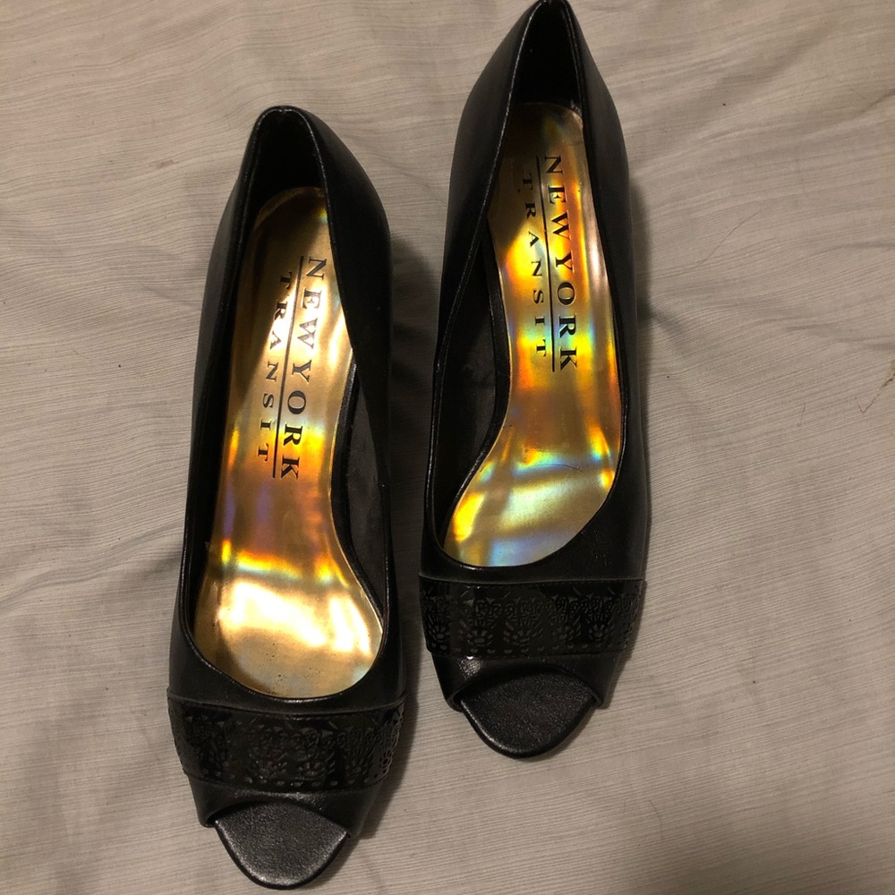Black dress wedges